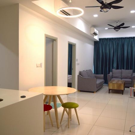 Ferienwohnung Sutera Avenue Kota Kinabalu Exterior foto
