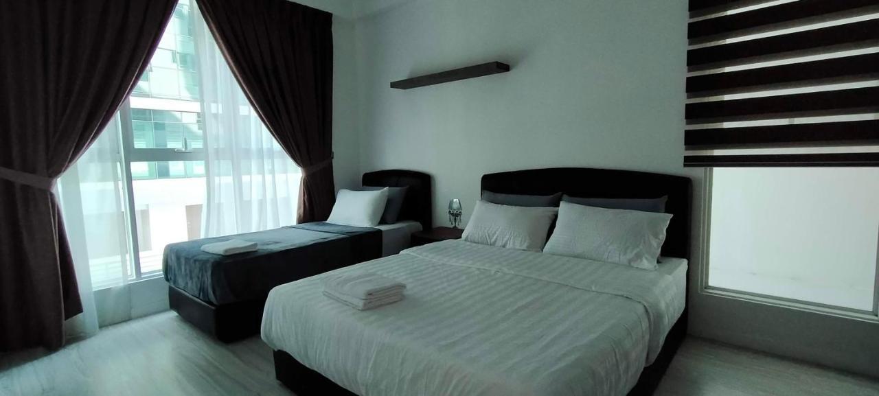Ferienwohnung Sutera Avenue Kota Kinabalu Exterior foto